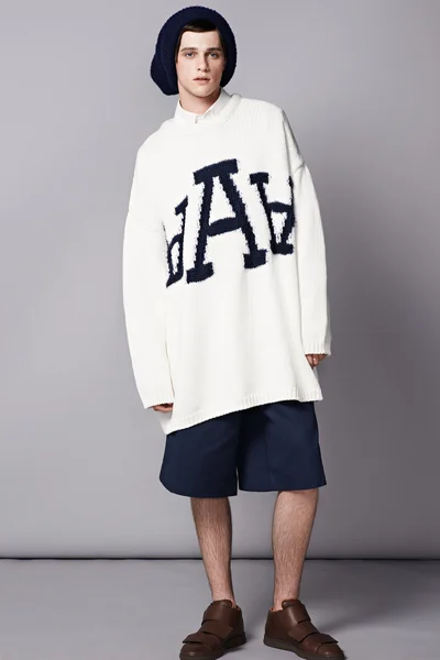 Look 15
